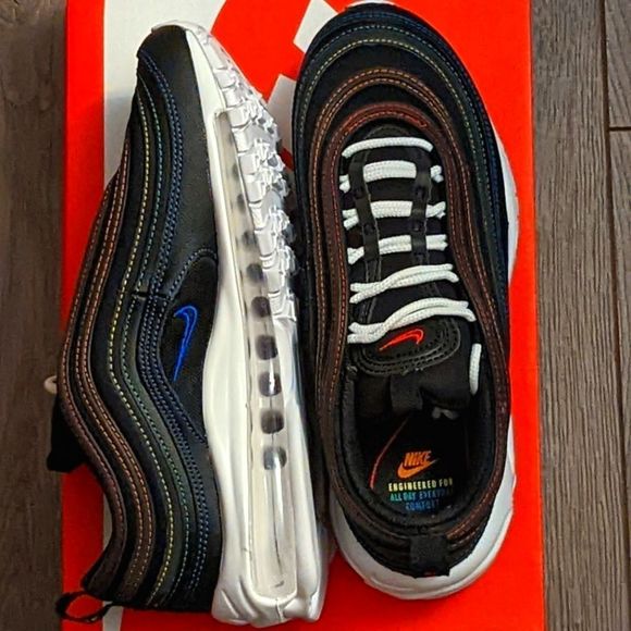 New Air Max 97 - Picture 7 of 9
